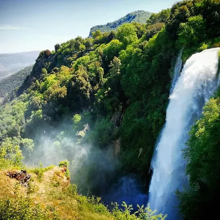 Casa Vacanze Le Cascate Le Marmore Exterior photo